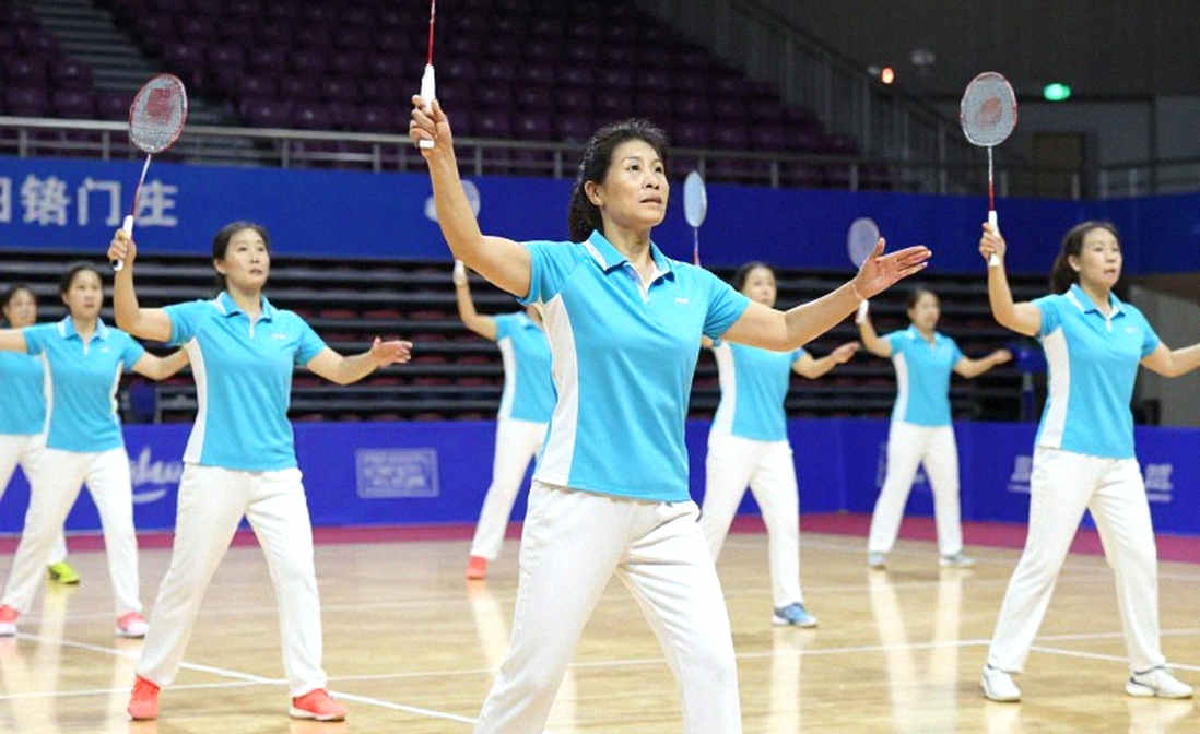 Chiếc micro trong phòng tập Cadet: Bóng bàn Anh chọn xây nền bằng tiếng nói của huấn luyện viên Chiếc micro trong phòng tập Cadet: Bóng bàn Anh chọn xây nền bằng tiếng nói của huấn luyện viên
