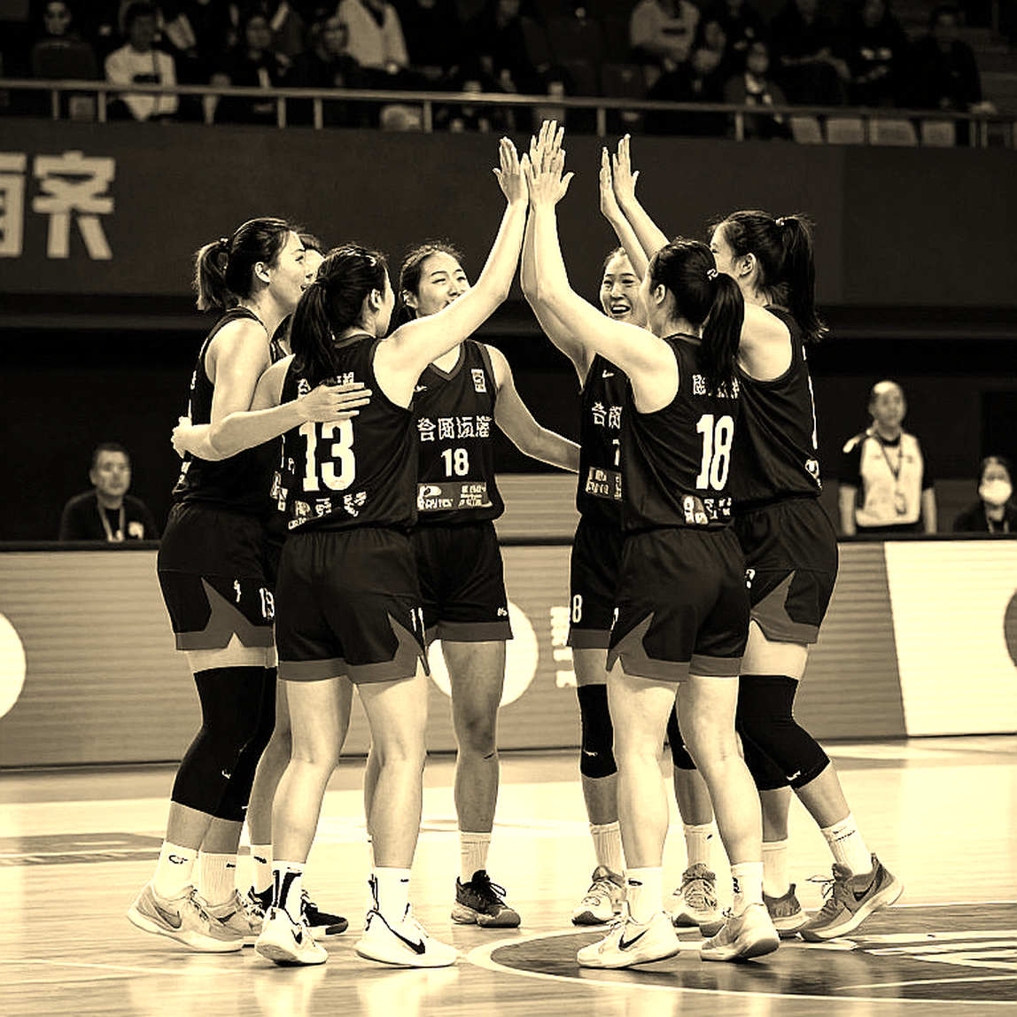 V.League và cuộc chiến chuyển nhượng ngầm: Khi giá cầu thủ trẻ vượt xa giá trị thực