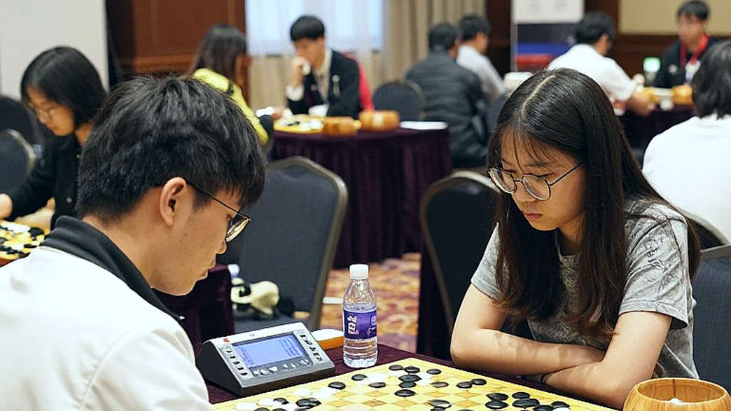 Champions Shanghai: Ván đấu bị định đoạt bởi thiết bị và khoảng trống pháp lý của Riot Champions Shanghai: Ván đấu bị định đoạt bởi thiết bị và khoảng trống pháp lý của Riot