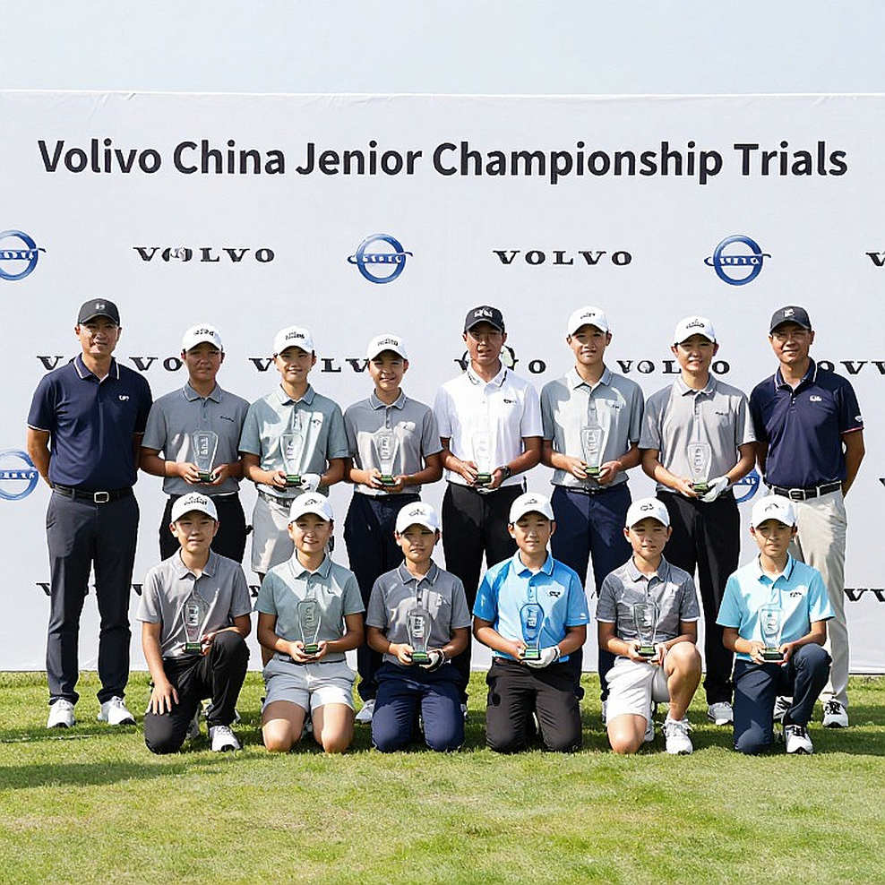 The Pro Tour: cựu danh thủ NHL, một cú slice ở hố 18 và khoảng trống dữ liệu của làng golf