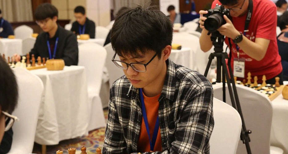 FIDE bầu chủ tịch ngày 26/9: Rosenstein hứa đưa Carlsen trở lại và cải cách quản trị