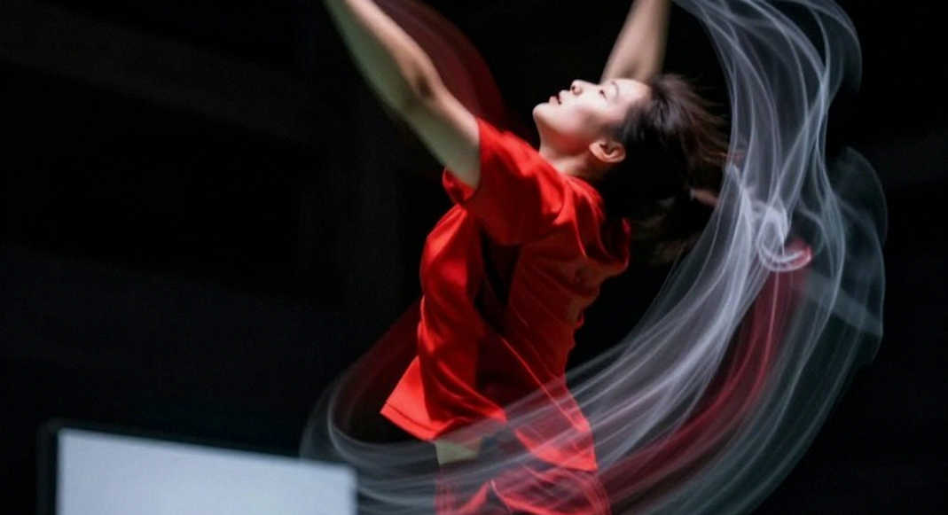 Alwi Farhan Trains With Kento Momota Before Asian Games 2026: The Real Lesson Lives in His Legs