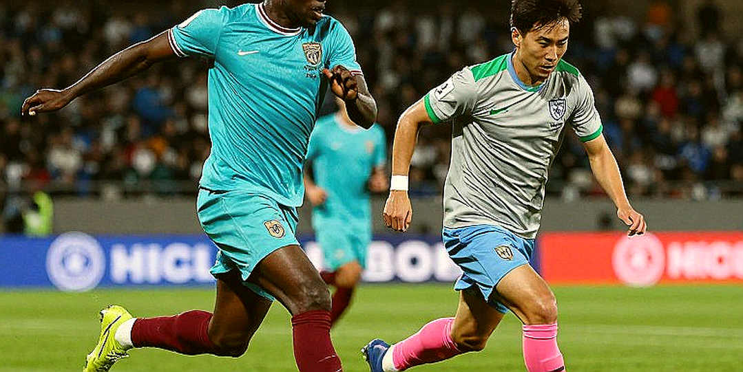 Milan làm khách ở Salzburg: Bản vẽ xoay tua và những con số chưa ai kiểm chứng