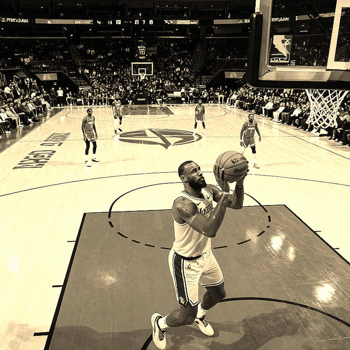 EuroLeague lần đầu xếp hai trọng tài Thổ Nhĩ Kỳ làm việc chung một trận